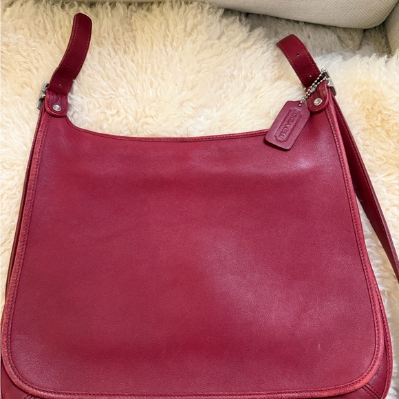 Coach Cherry Leather Shoulder Bag - Picture 4 of 5